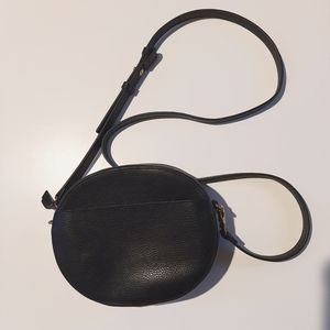 FOSSIL Small Oval Leather Crossbody Bag
